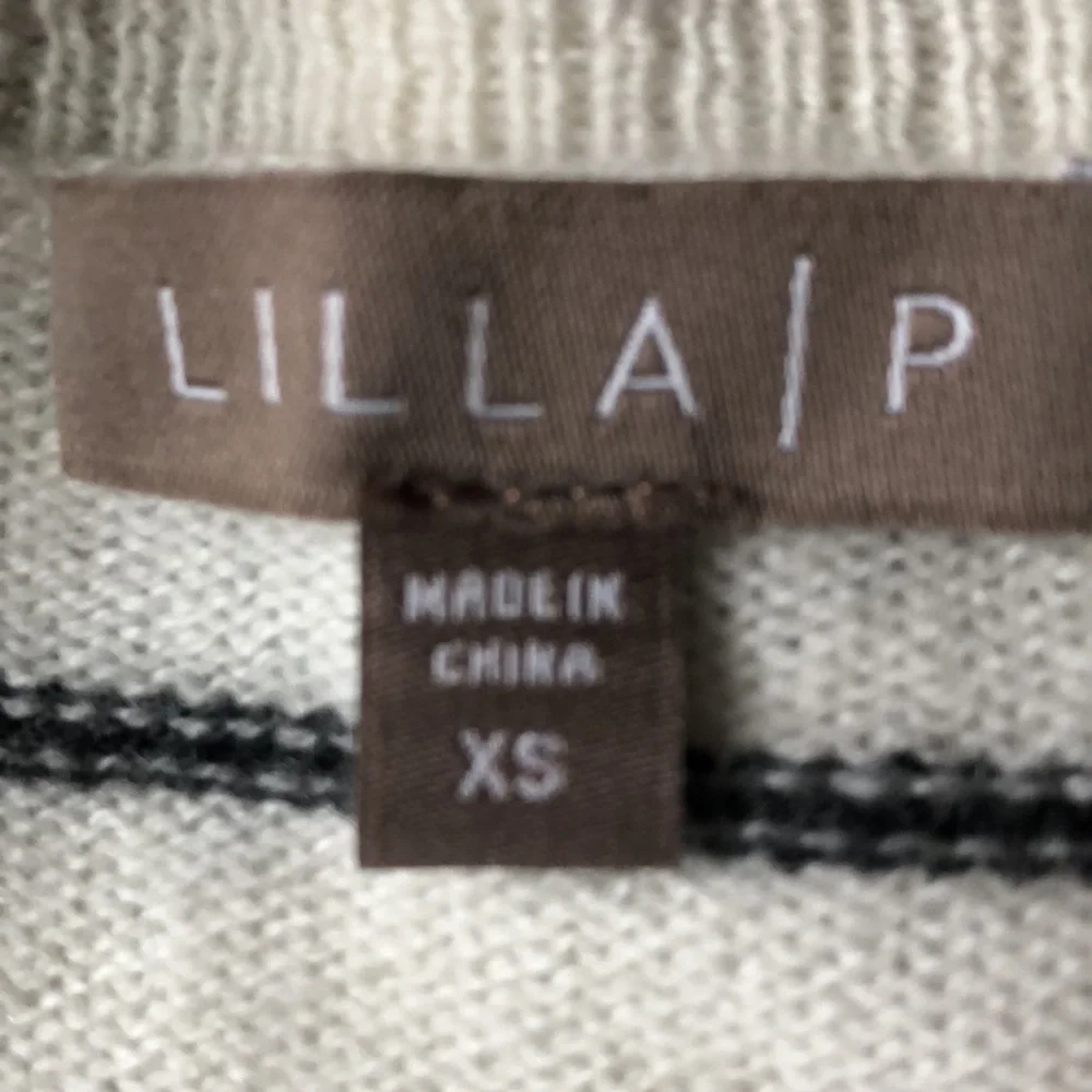 Lilla|P gray and white striped cashmere sweater size XS